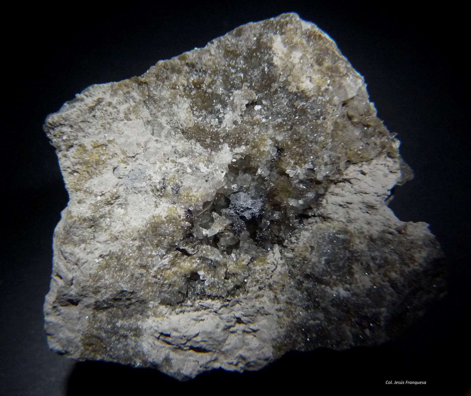 Calcita y Galena.
50x48 mm.
(Autor: Jesus Franquesa Baucells)