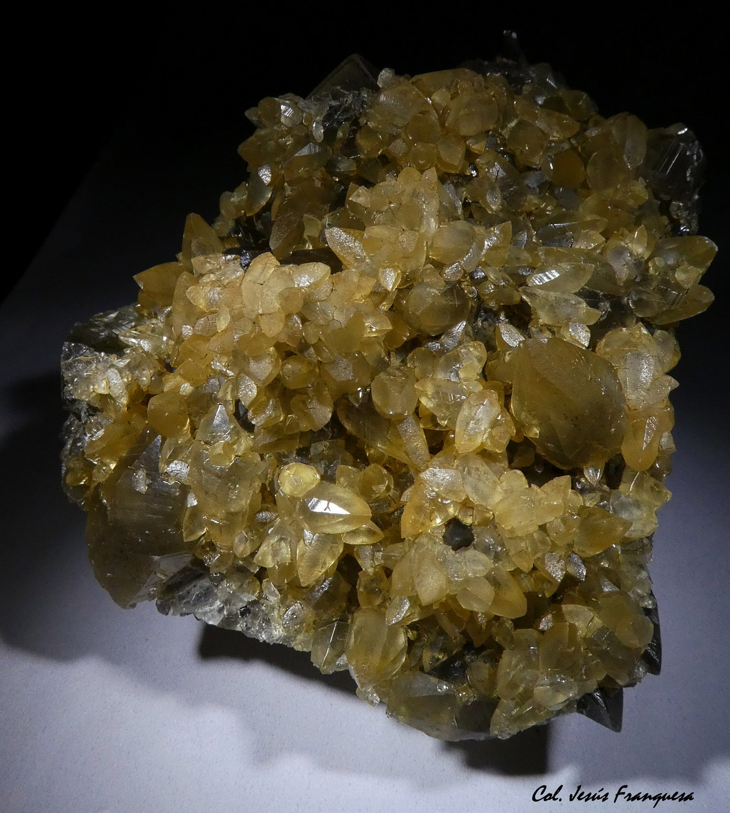 Calcita.
80x75 mm.
(Autor: Jesus Franquesa Baucells)
