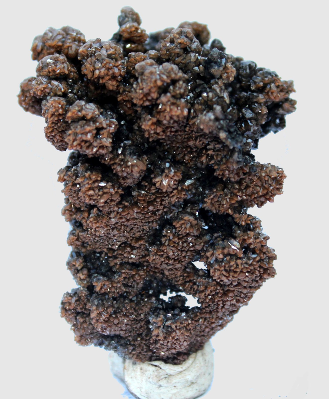 Calcita, Pirolusita
53x42x20 mm.
(Autor: José Luis Zamora)