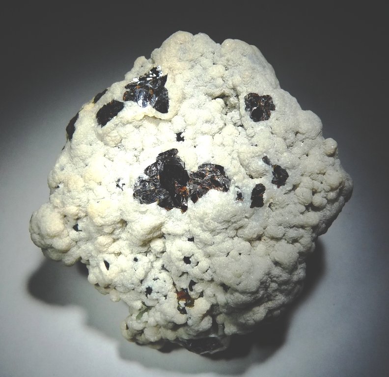 Calcita y Esfalerita.
75x70 mm.
(Autor: Jesus Franquesa Baucells)