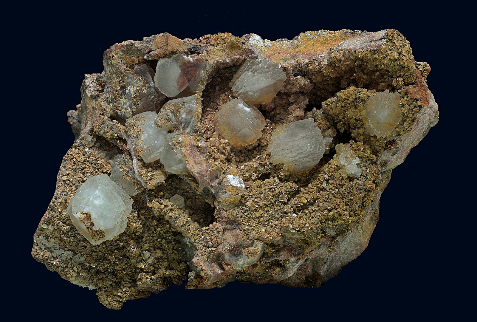 Calcita sobre dolomita
11 x 7 cm
(Autor: Antonio Carmona)
