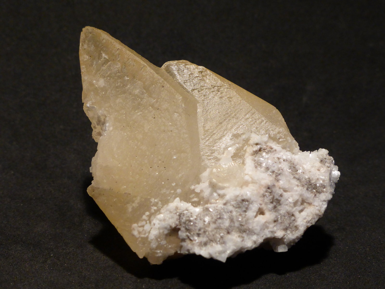 Calcita
6x4 cm
(Autor: Ander Ispizua Juan)