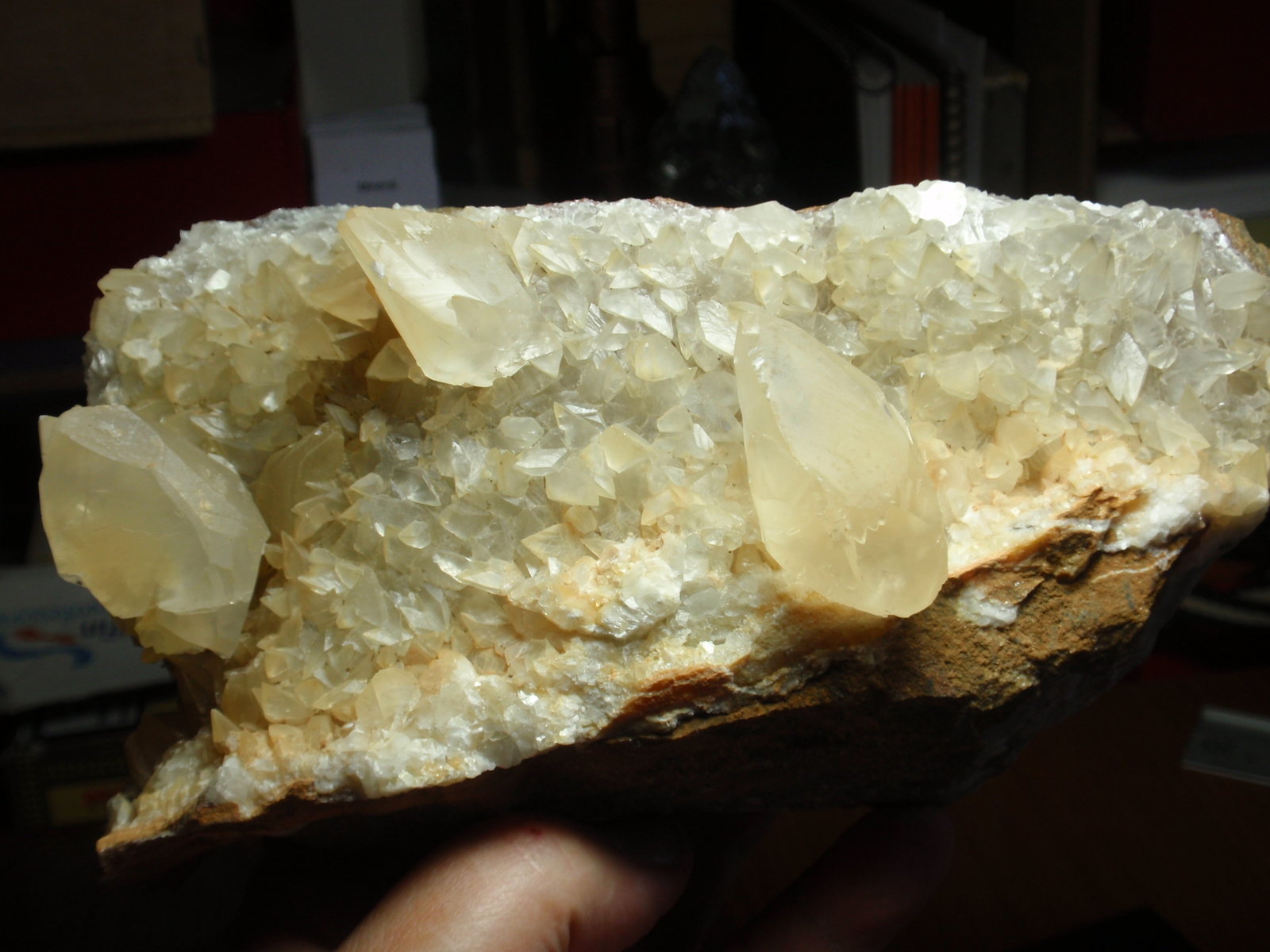 Calcita
80x180 mm
(Autor: Ignacio)
