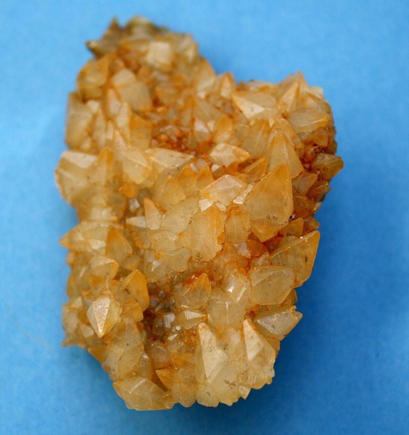 Calcita
7cm
(Autor: canada)