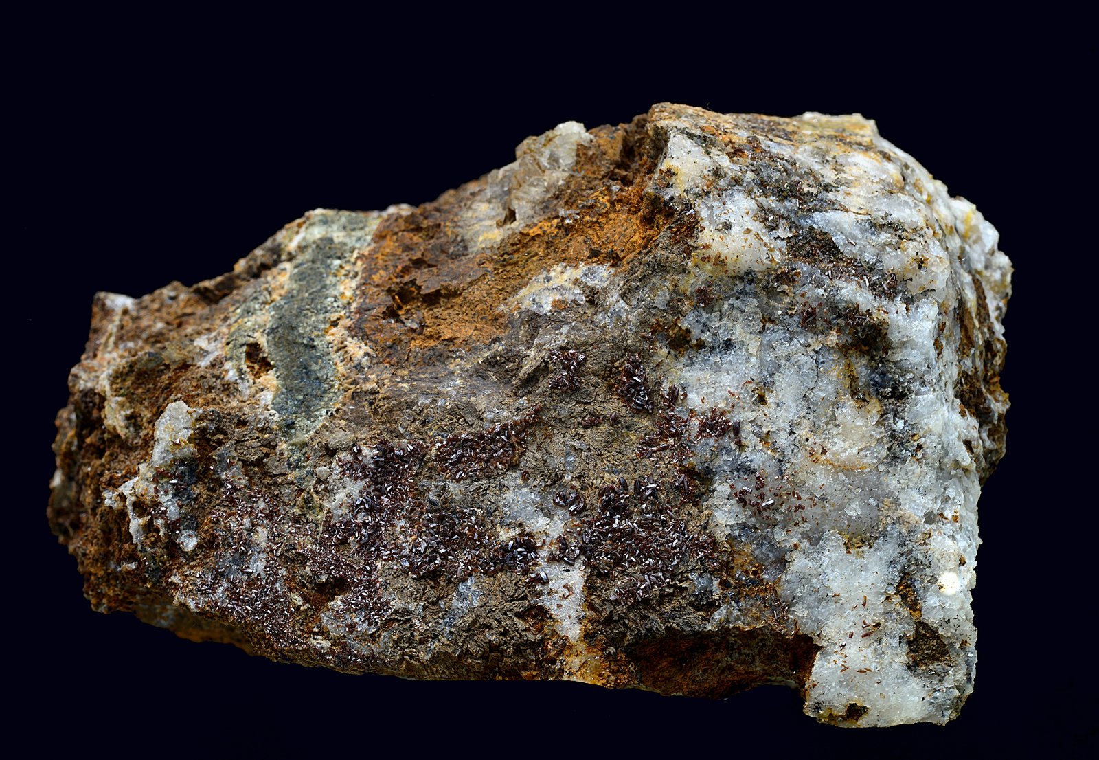 Vanadinita
11 x 7,5 cm
(Autor: Antonio Carmona)