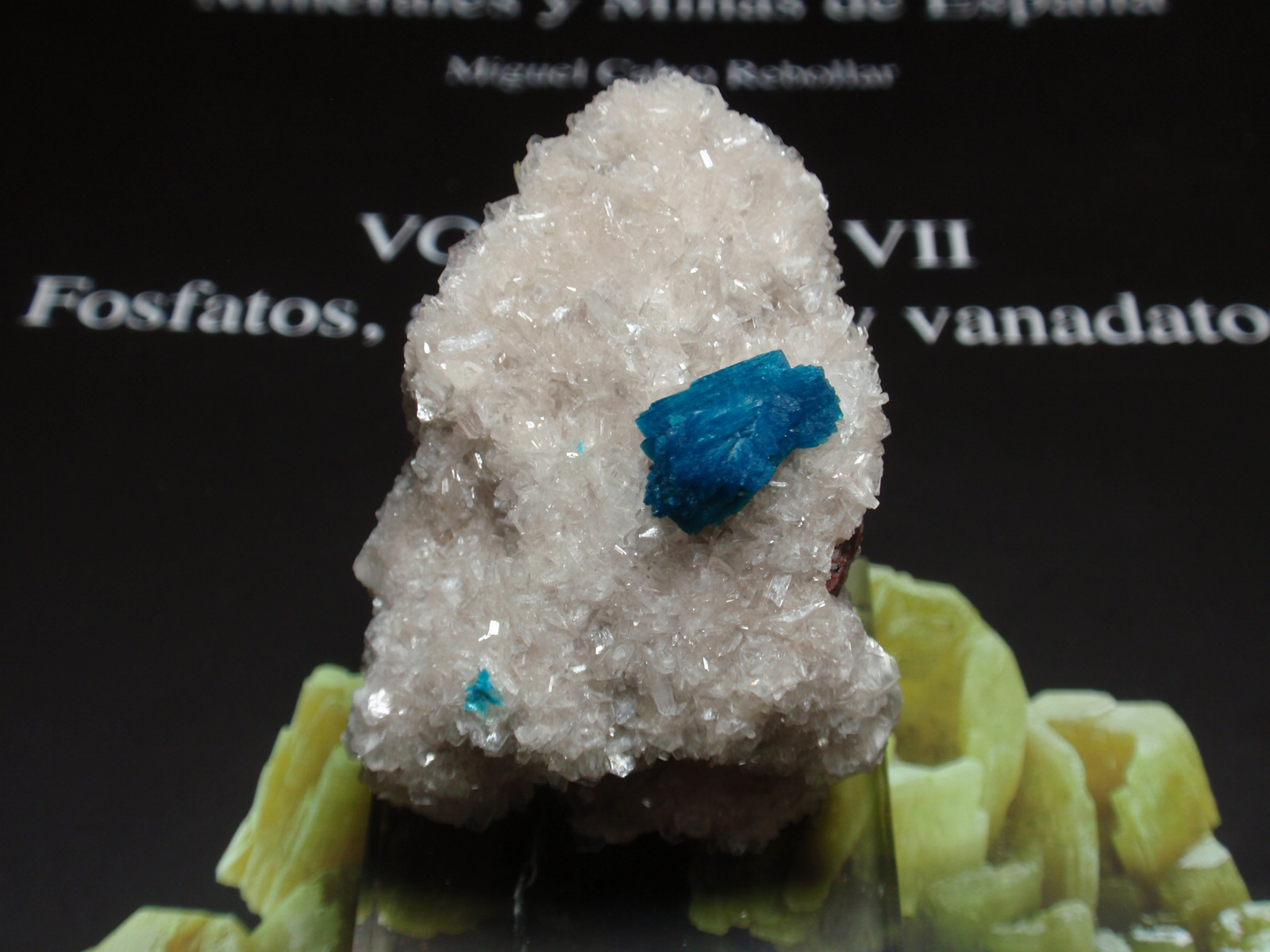Cavansita
35x50 mm
(Autor: Ignacio)