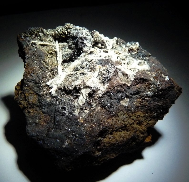 Celestina, Siderita y Calcita.
80x65 mm.
(Autor: Jesus Franquesa Baucells)