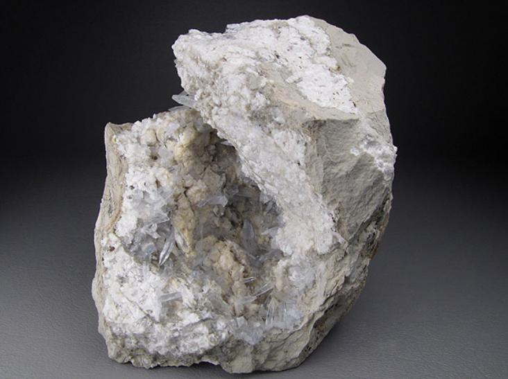 Celestina
13 x 9 x 8 cm
(Autor: Antonio Alcaide)