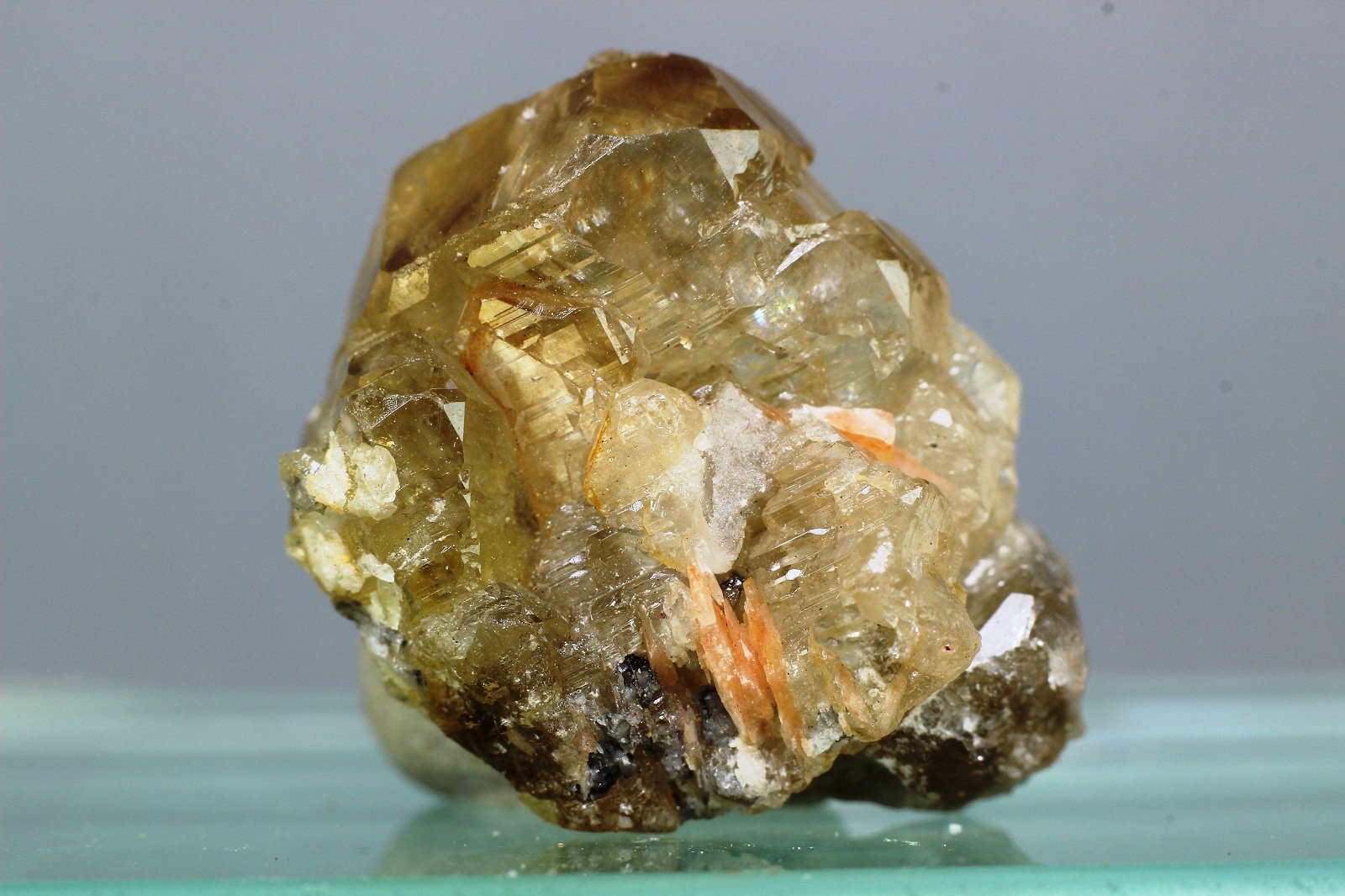 Cerusita
23x16 mm
(Autor: Juan Espino)