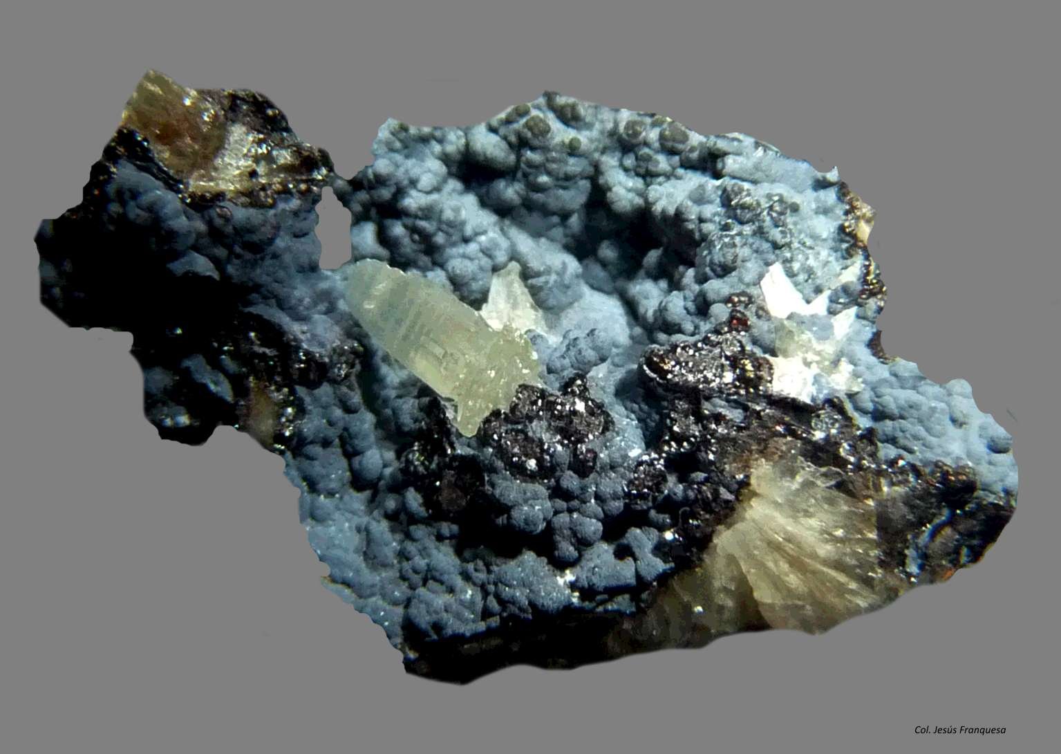 Cerusita y Goethita.
32x26 mm.
(Autor: Jesus Franquesa Baucells)