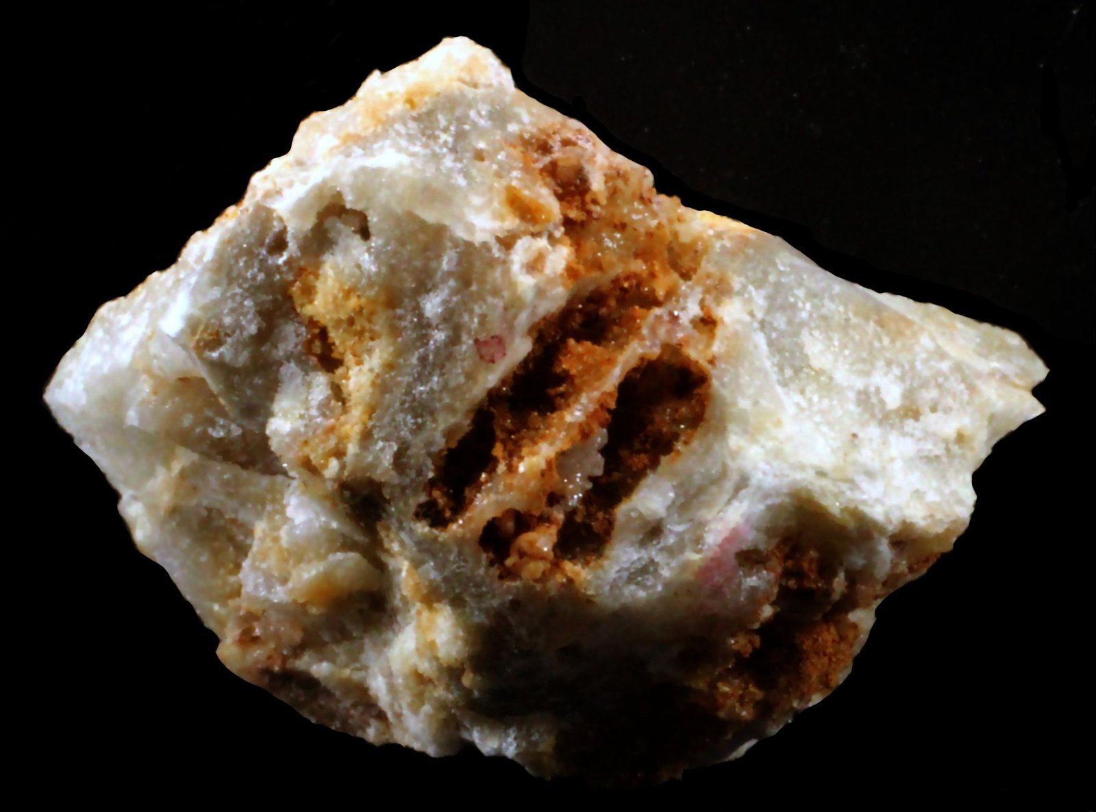 Cerusita
24 x 22 x 16 mm
(Autor: José Luis Zamora)