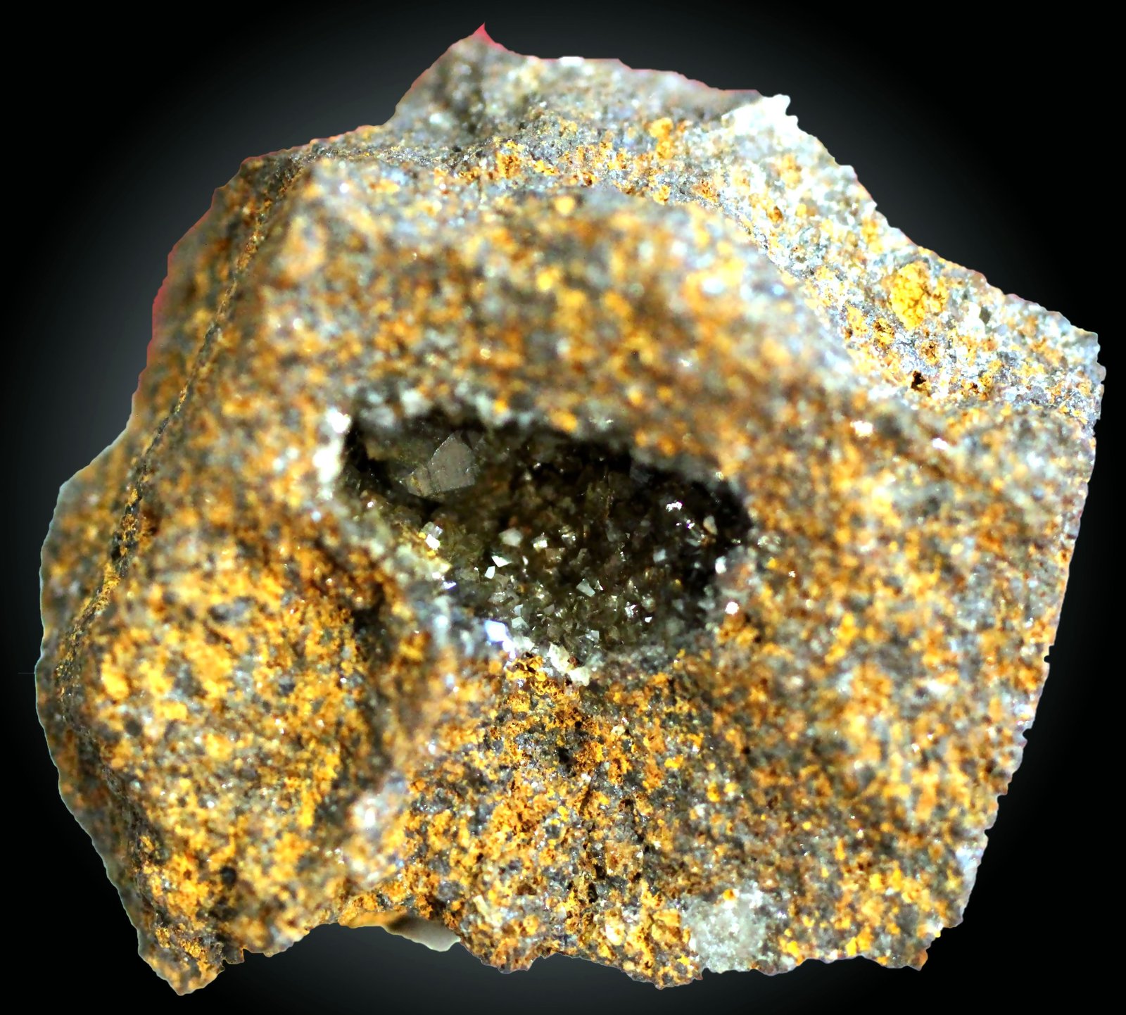 Cerusita
25 x 24 x 20 mm
(Autor: José Luis Zamora)