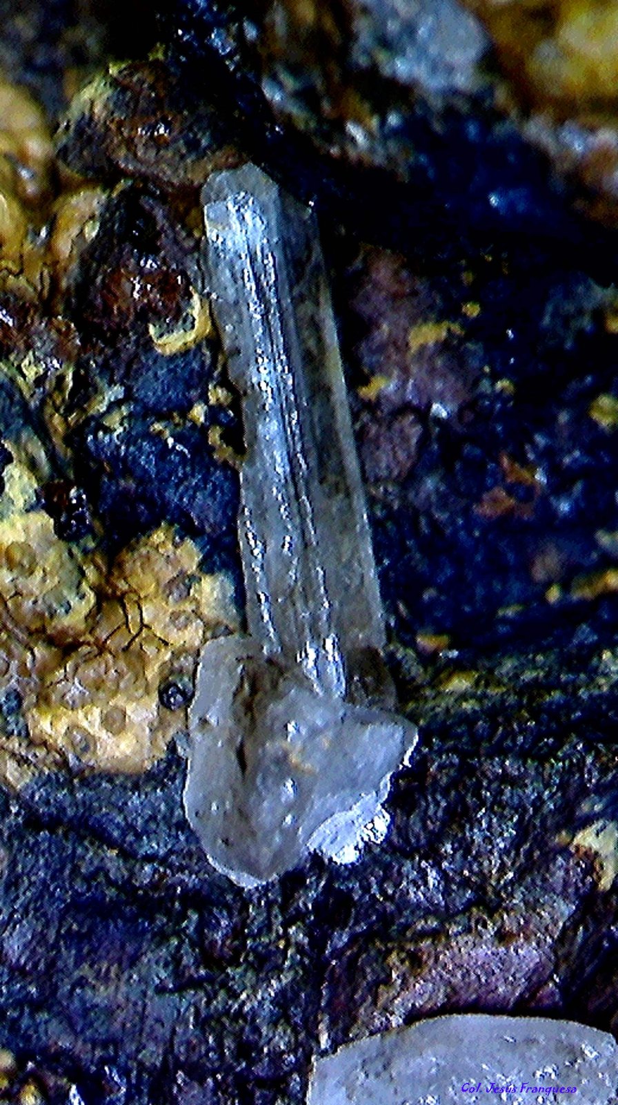 Cerusita.
2. 340 x 0´914 mm.
(Autor: Jesus Franquesa Baucells)