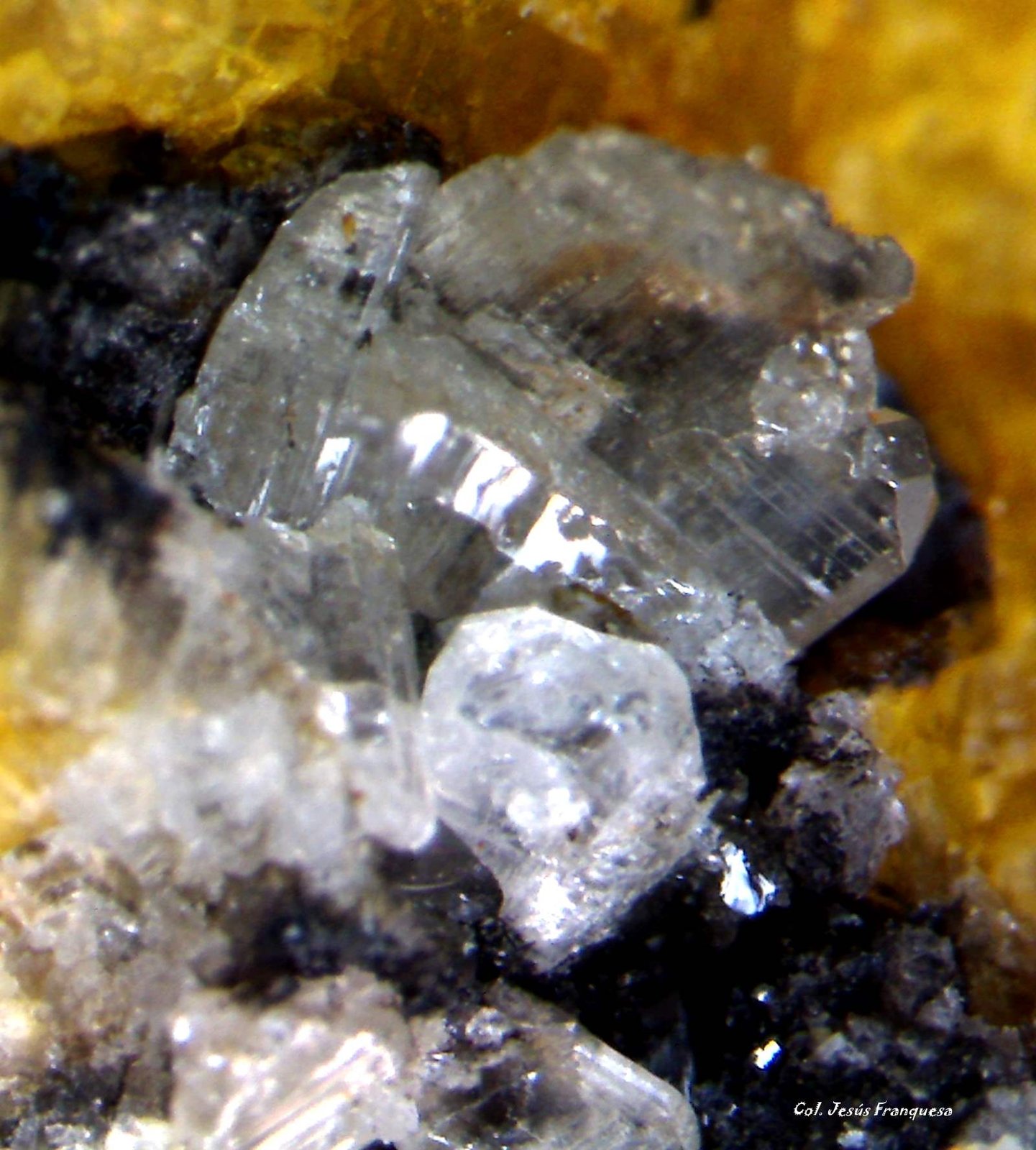 Cerusita.
2´´576x2´221 mm.
(Autor: Jesus Franquesa Baucells)
