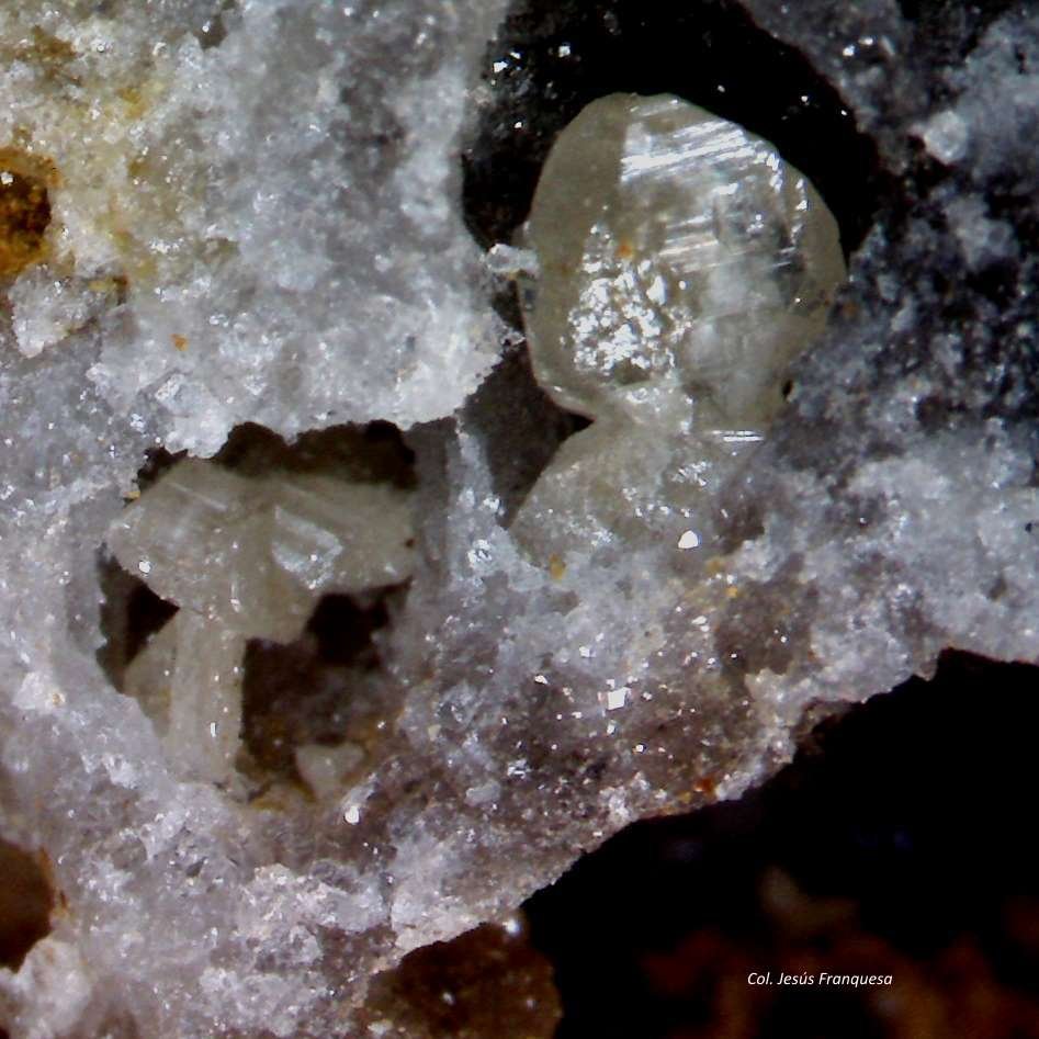 Cerusita.
2´558 x 1´924 mm.
(Autor: Jesus Franquesa Baucells)