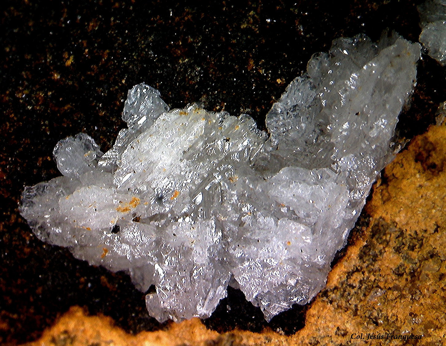 Cerusita.
7.00 x 4.93 mm.
(Autor: Jesus Franquesa Baucells)