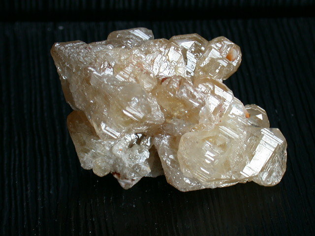 Cerusita
6 cm
(Autor: Peter Seroka)