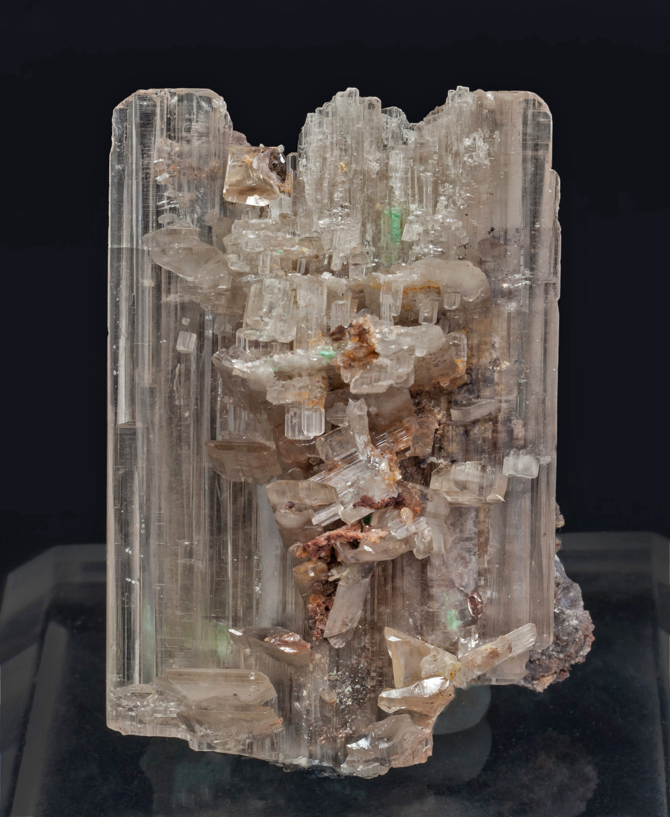 Cerusita con Malaquita
4.7 × 3.4 × 3.2 cm
(Autor: Jordi Fabre)