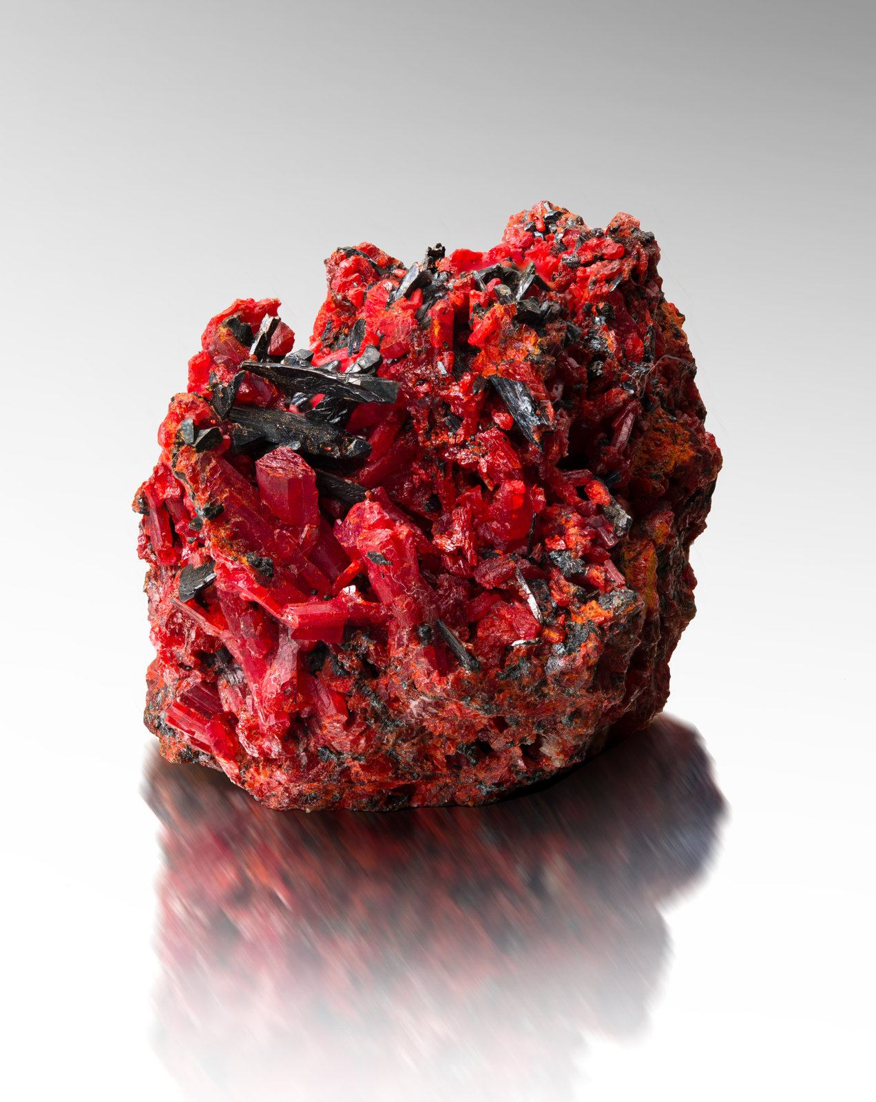 Christita
4 x 3 x 3 cm / cristal principal: 1.1 cm
(Autor: Museo MIM)