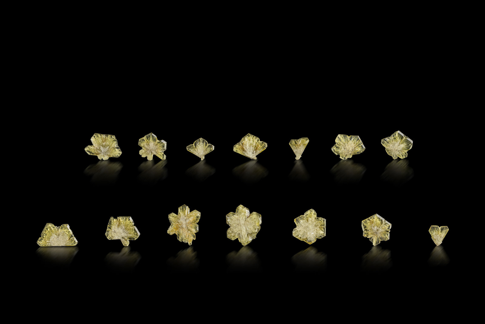 Crisoberilo
Cristal principal: 3.9 cm
(Autor: Museo MIM)