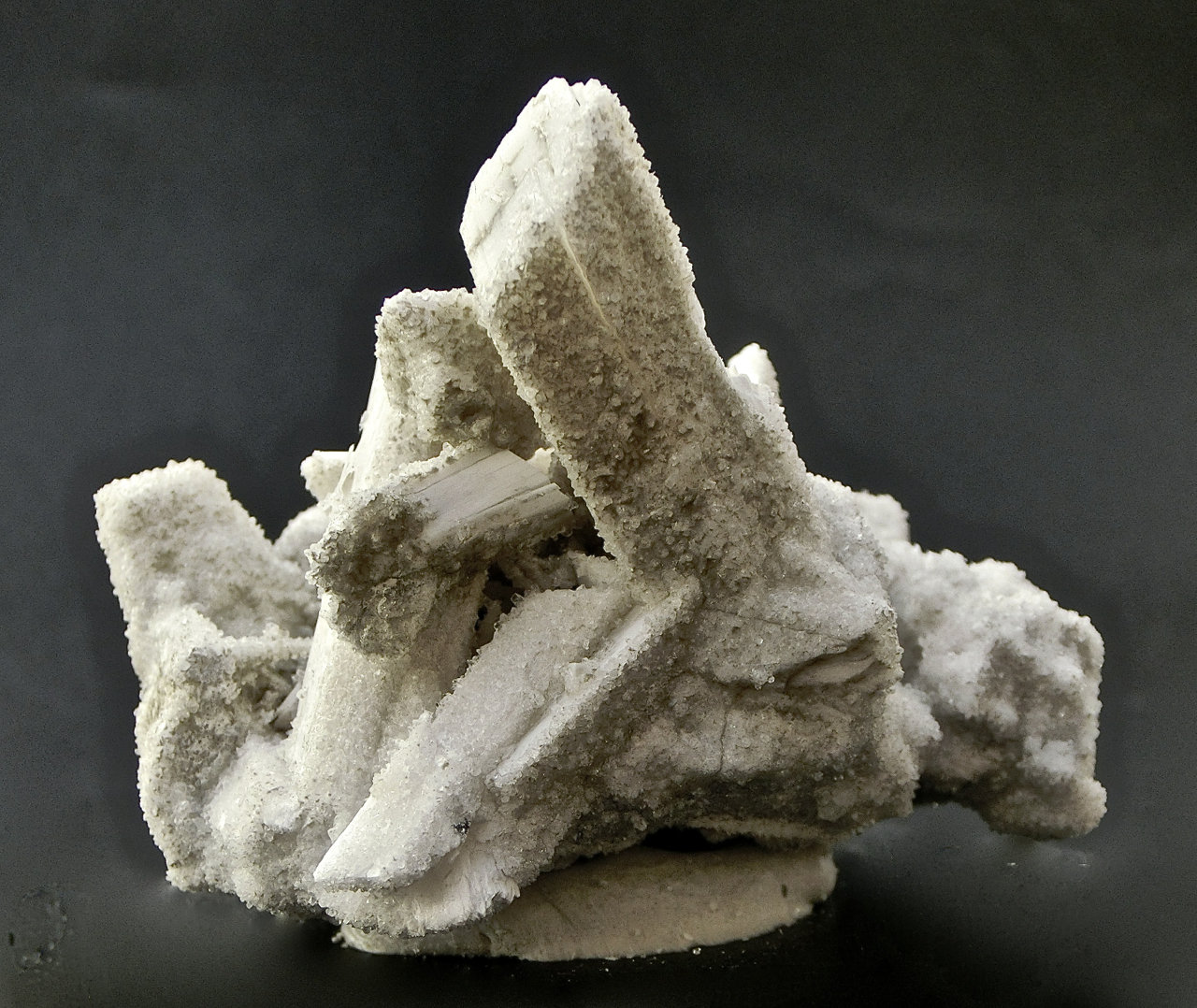 Laumontita, Apofillita
6 x 5 x 4 cm
(Autor: María Jesús M.)