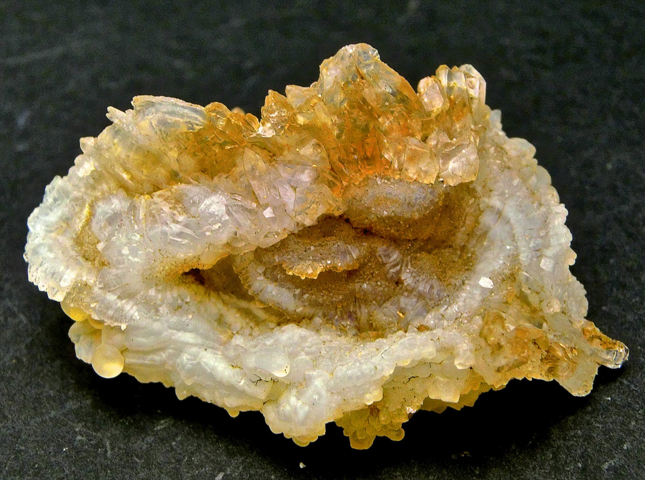 Cuarzo
4 x 2,5 x 2 cm
(Autor: María Jesús M.)