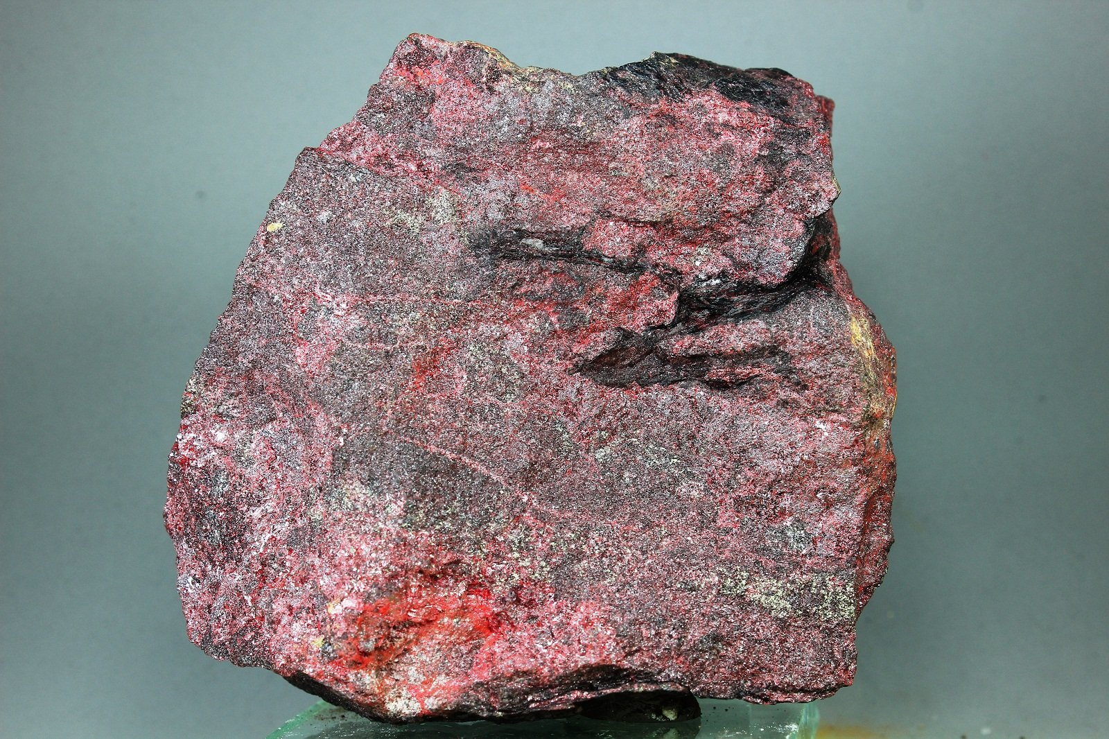 Cinabrio
98x80 mm
(Autor: Juan Espino)