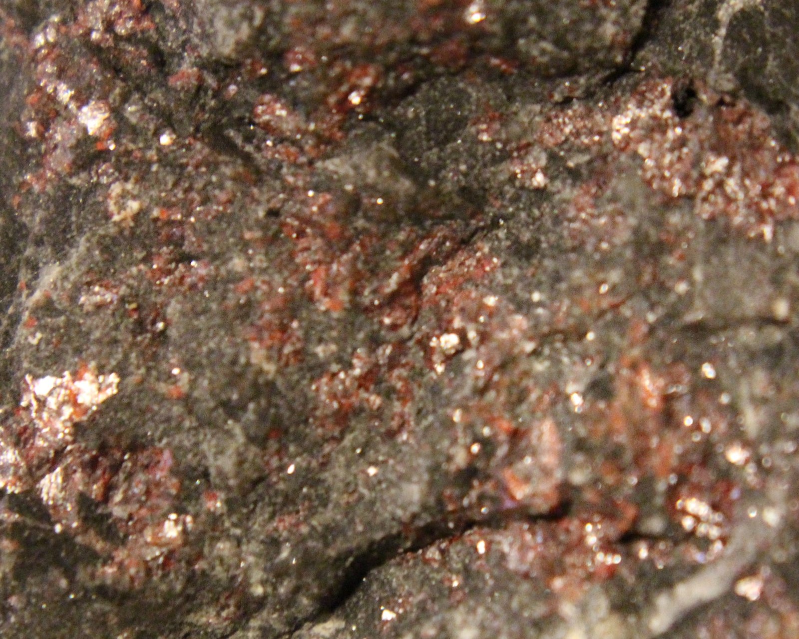 Cinabrio
13X6.5X2.5 cm.
(Autor: Luis Edmundo Sánchez Roja)