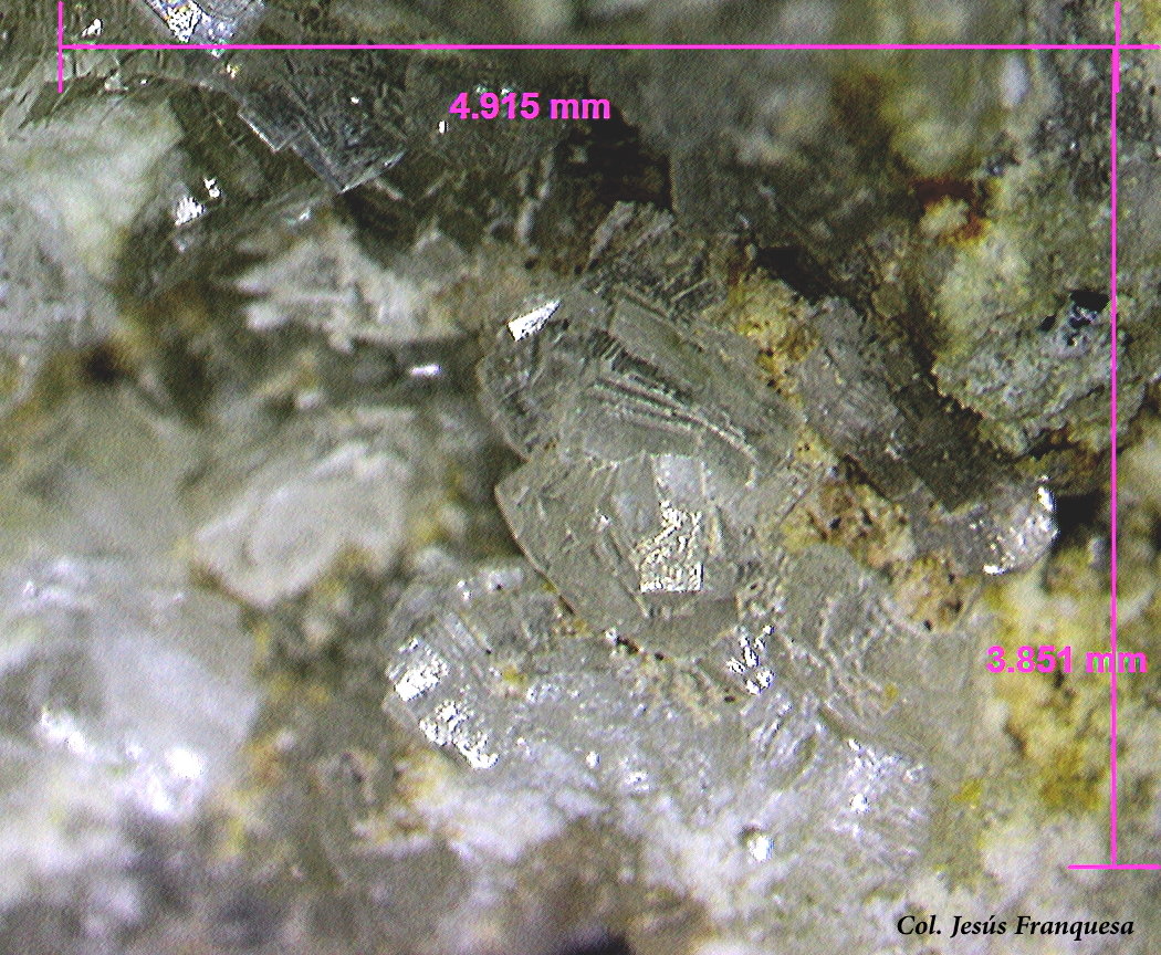 Clinoptilolita.
4´915 x 3´851 mm.
(Autor: Jesus Franquesa Baucells)