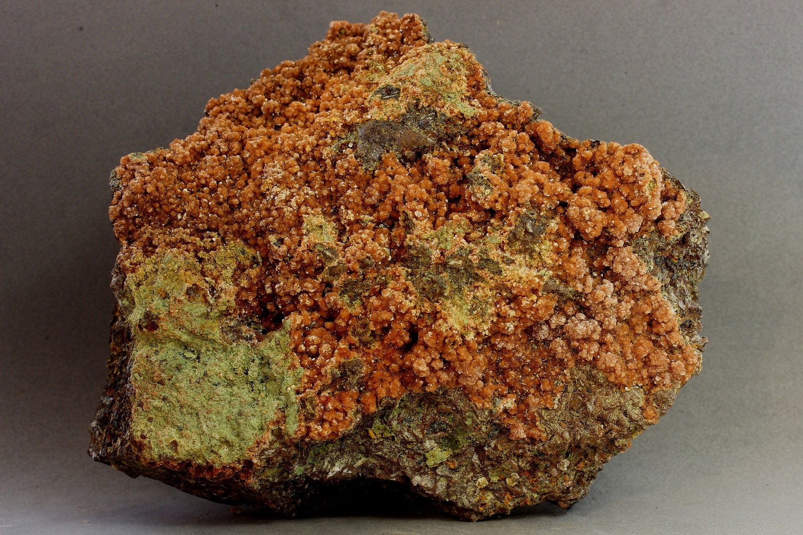 Clinoptilolita-Ca
123X102X53 mm
(Autor: Juan Espino)