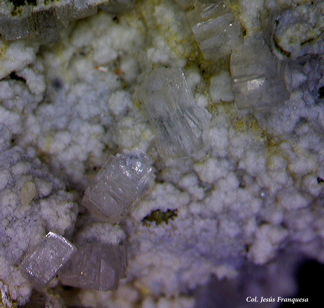 Clinoptilolita.
5´779 x 5´160 mm
(Autor: Jesus Franquesa Baucells)