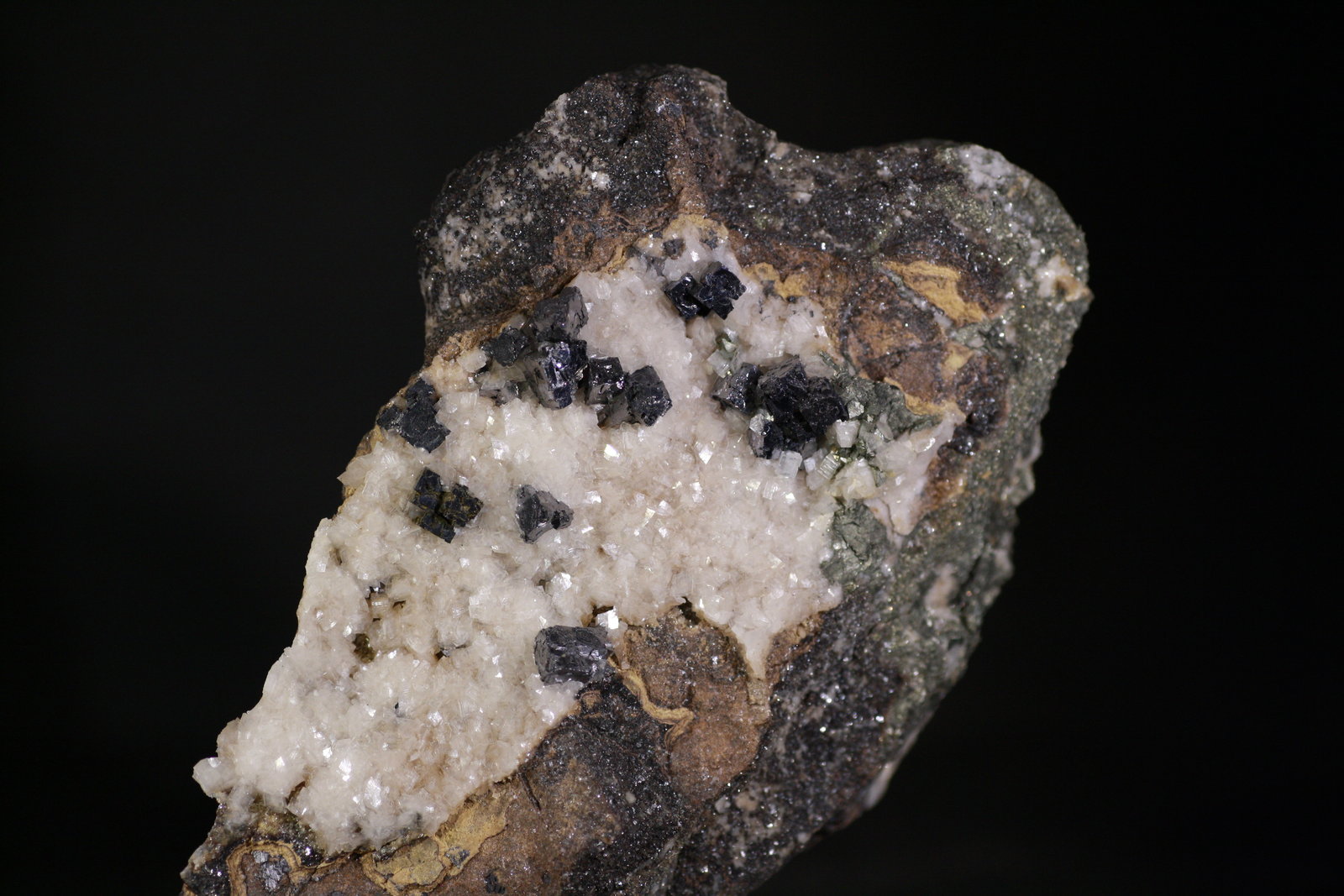 Galena
8,5 x 5,5 cm
(Autor: minero1968)