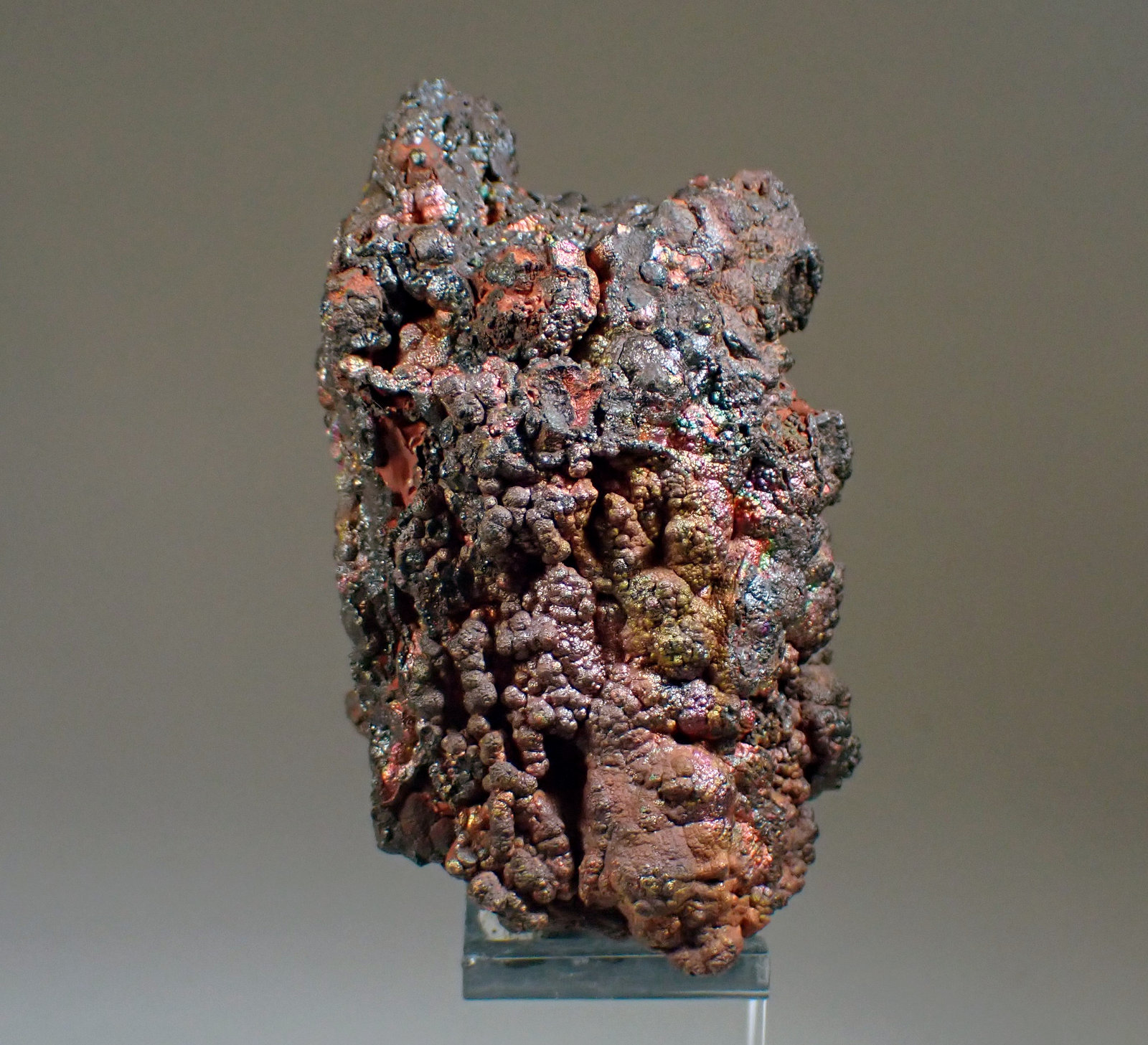 Goethita
Medida: 7,5 x 4,3 x 4,2 cms
(Autor: Joan Martinez Bruguera)