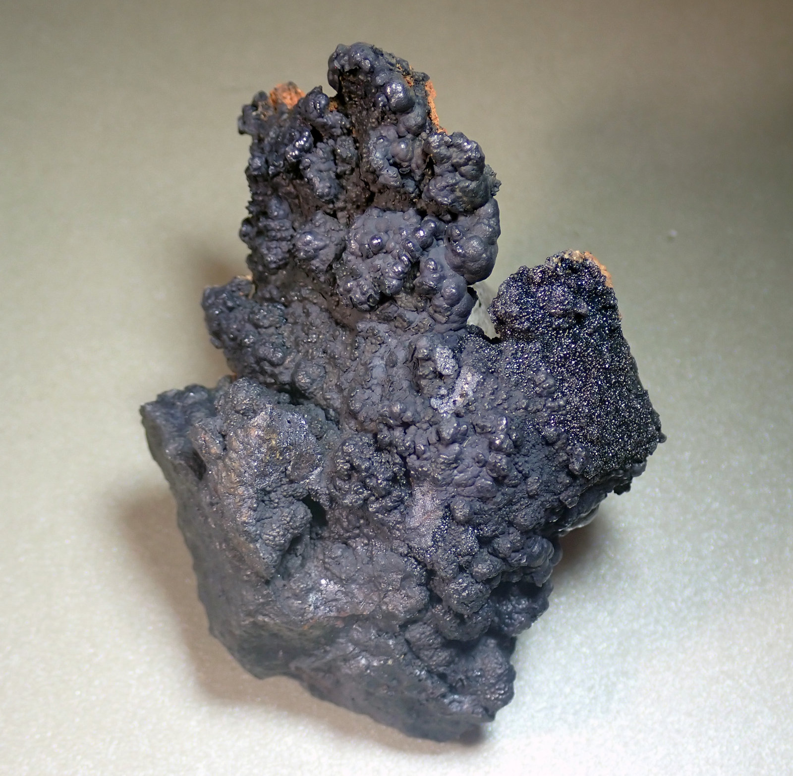 Goethita
Medida: 7,5 x 5,6 x 3,0 cms
(Autor: Joan Martinez Bruguera)