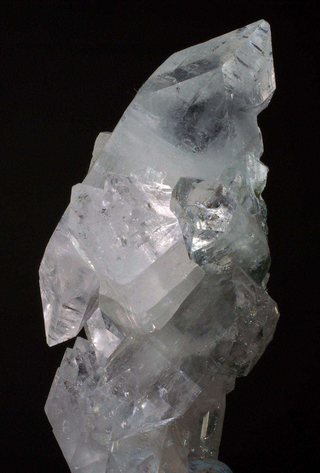 Apofilita
75 x 42 x 33 mm
(Autor: Joan Martinez Bruguera)