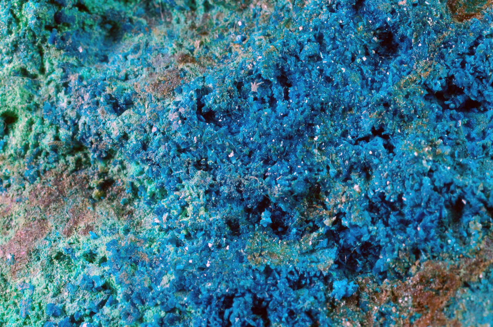 Calcantita
94 x 92 x 26 mm
(Autor: Joan Martinez Bruguera)