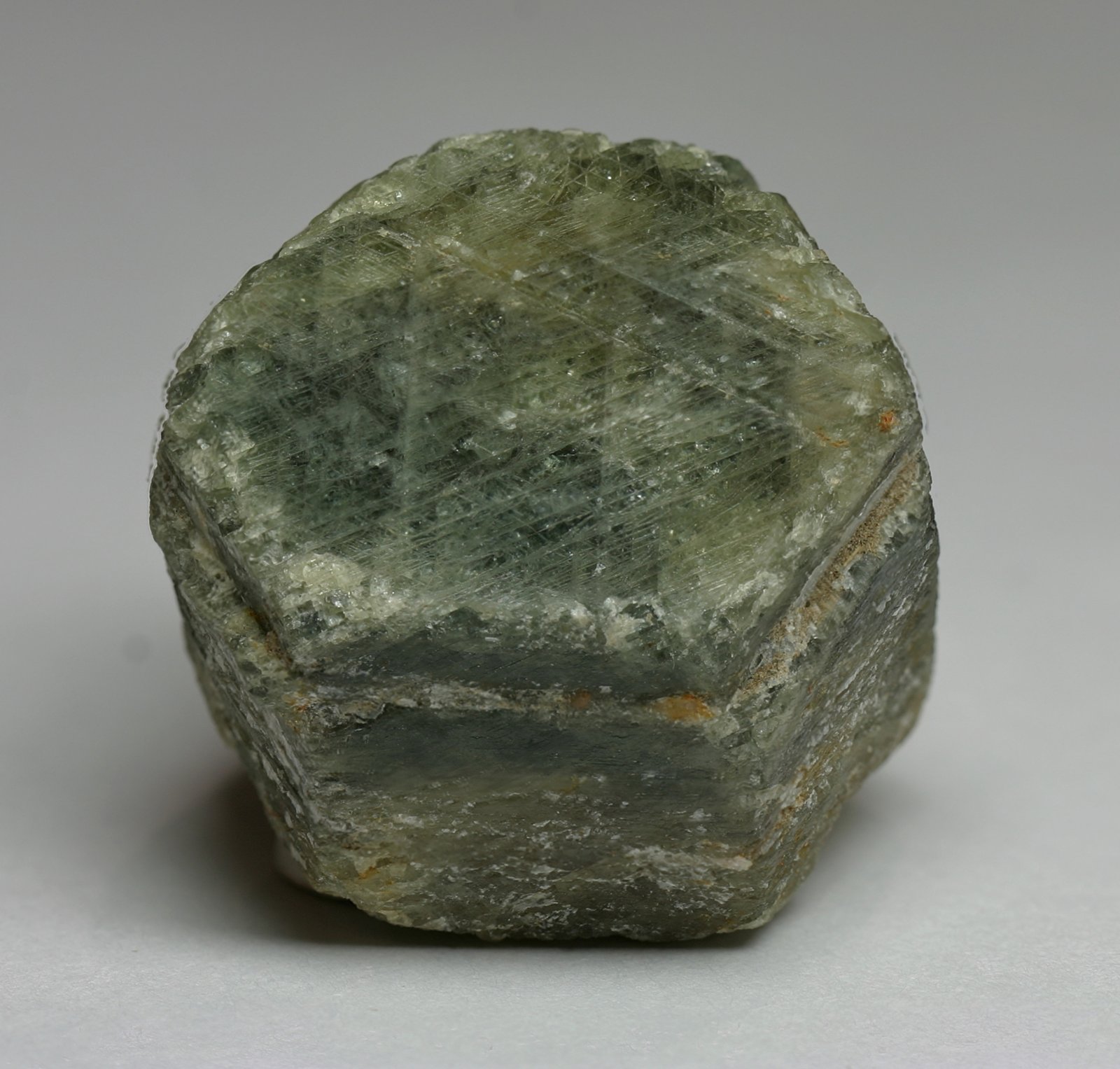 Corindón
25x25x15 mm
(Autor: Ramon A  Lopez Garcia)