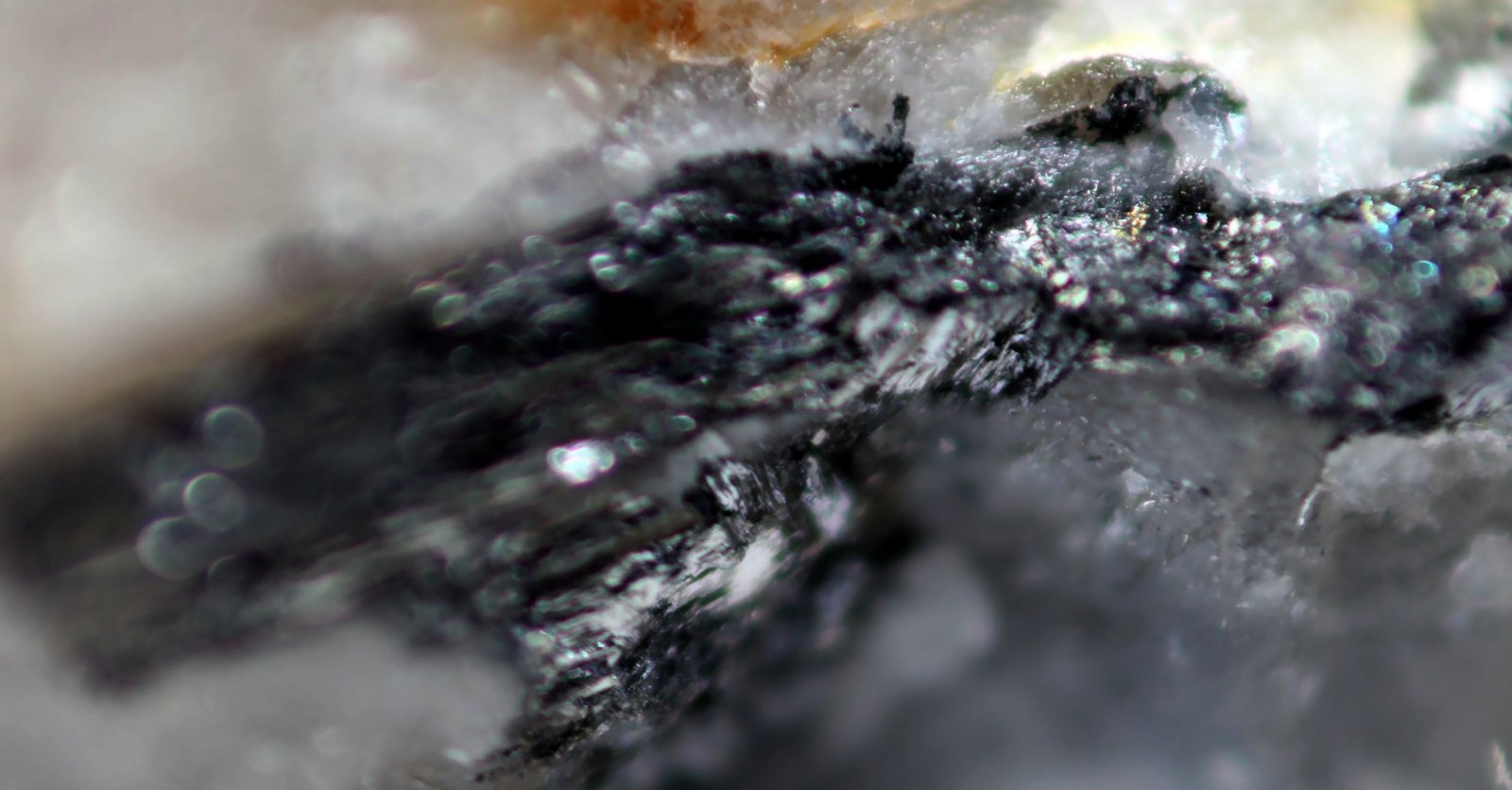 Cosalita
28 x 25 x 16 mm.
(Autor: José Luis Zamora)