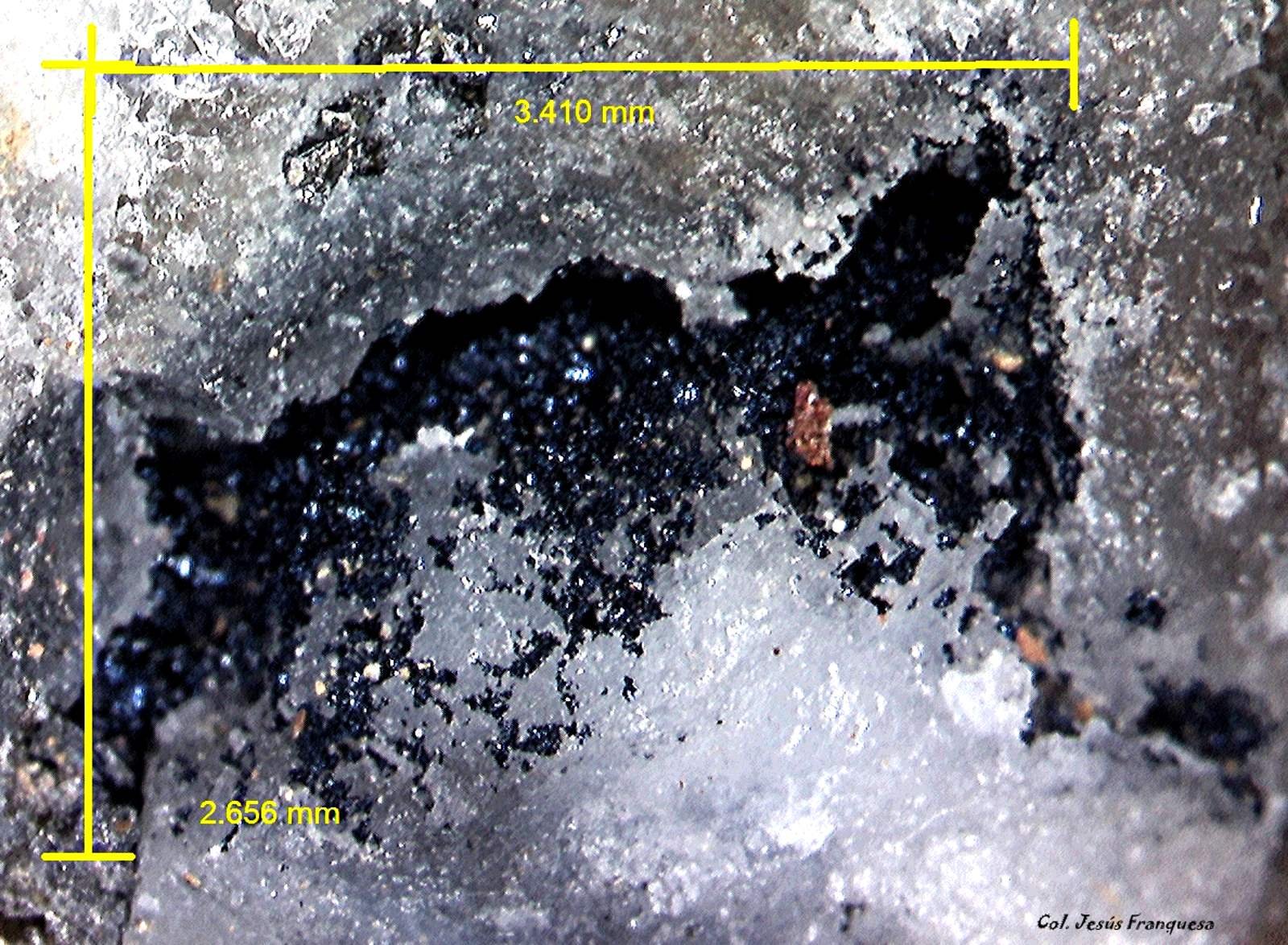 Covellita.
3´410x 2´656 mm.
(Autor: Jesus Franquesa Baucells)