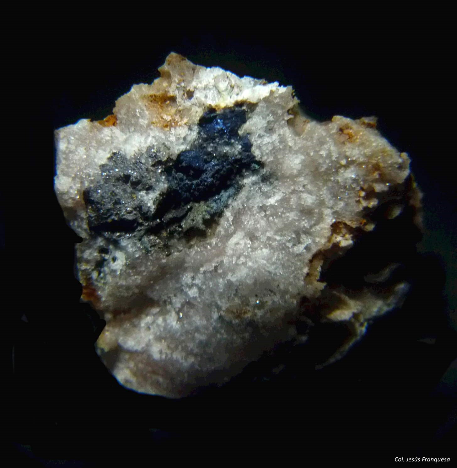Covellita (Covellina)
28x25 mm.
(Autor: Jesus Franquesa Baucells)