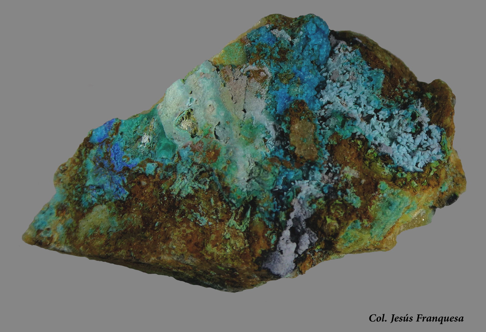 Crisocola y Zincolivenita.
40x20 mm
(Autor: Jesus Franquesa Baucells)