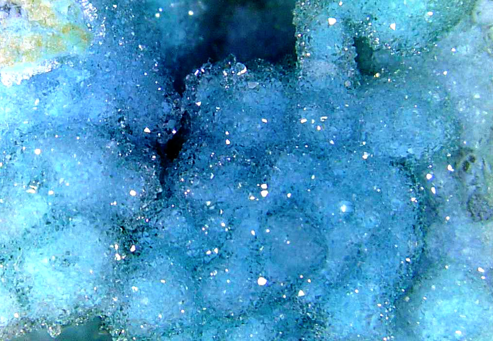 Crisocola
Campo de visión 2 cm.
(Autor: Antonio P. López)