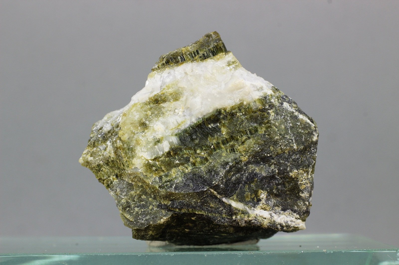 Crisotilo
31x30 mm
(Autor: Juan Espino)