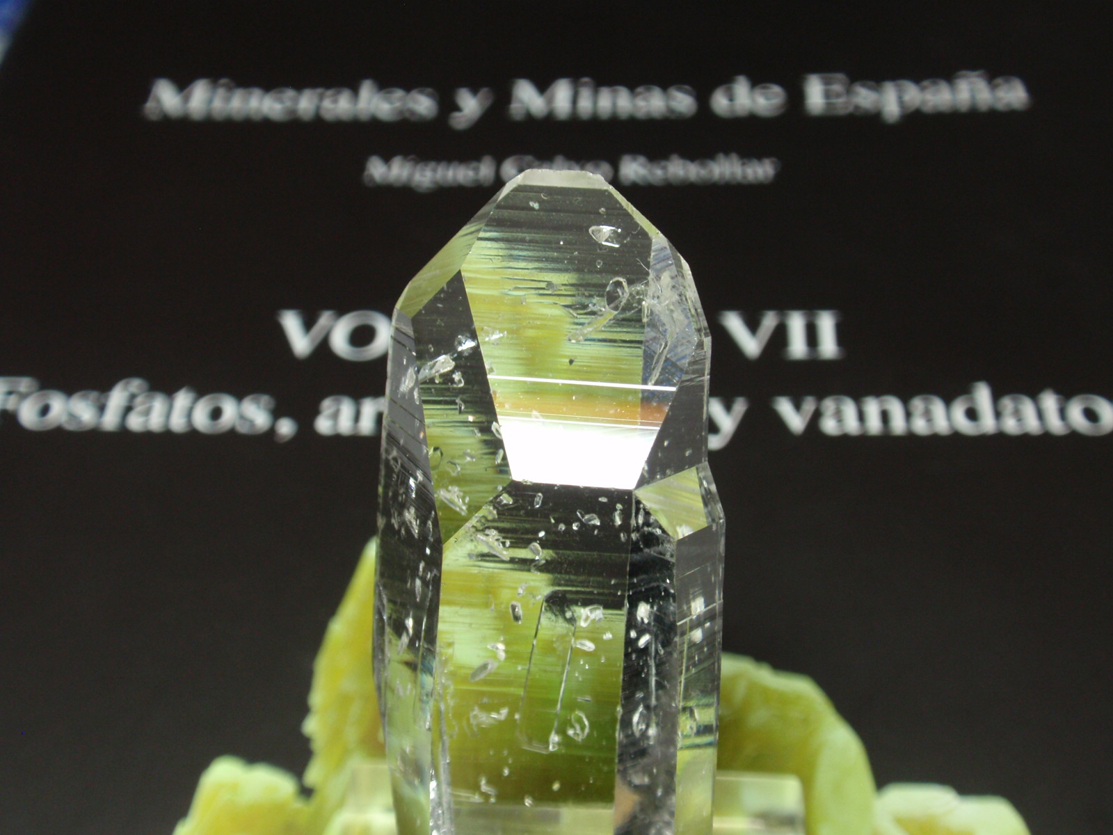 Cuarzo (variedad cristal de roca)
25x60 mm
(Autor: Ignacio)