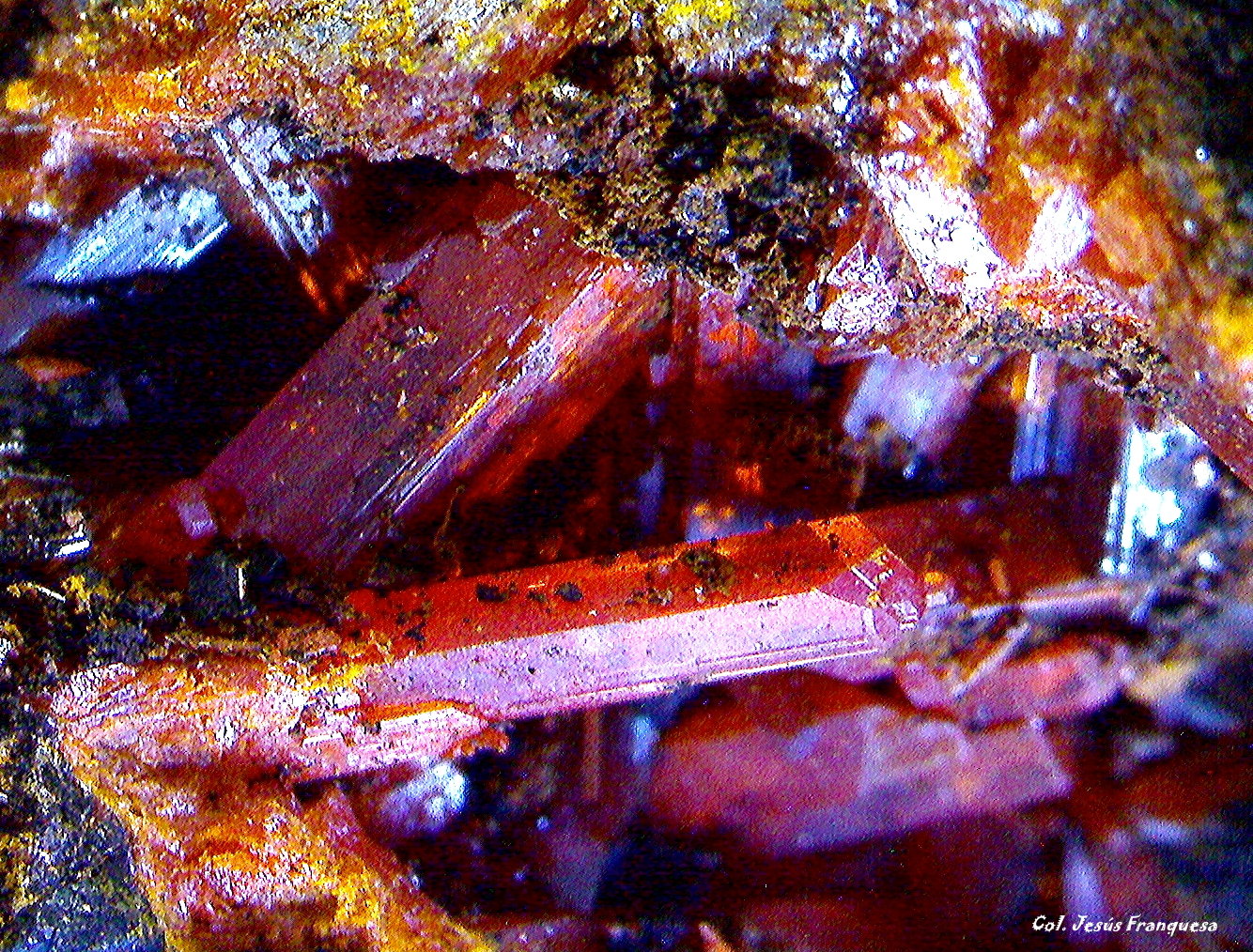 Crocoita.
5´655 x 4´018 mm.
(Autor: Jesus Franquesa Baucells)