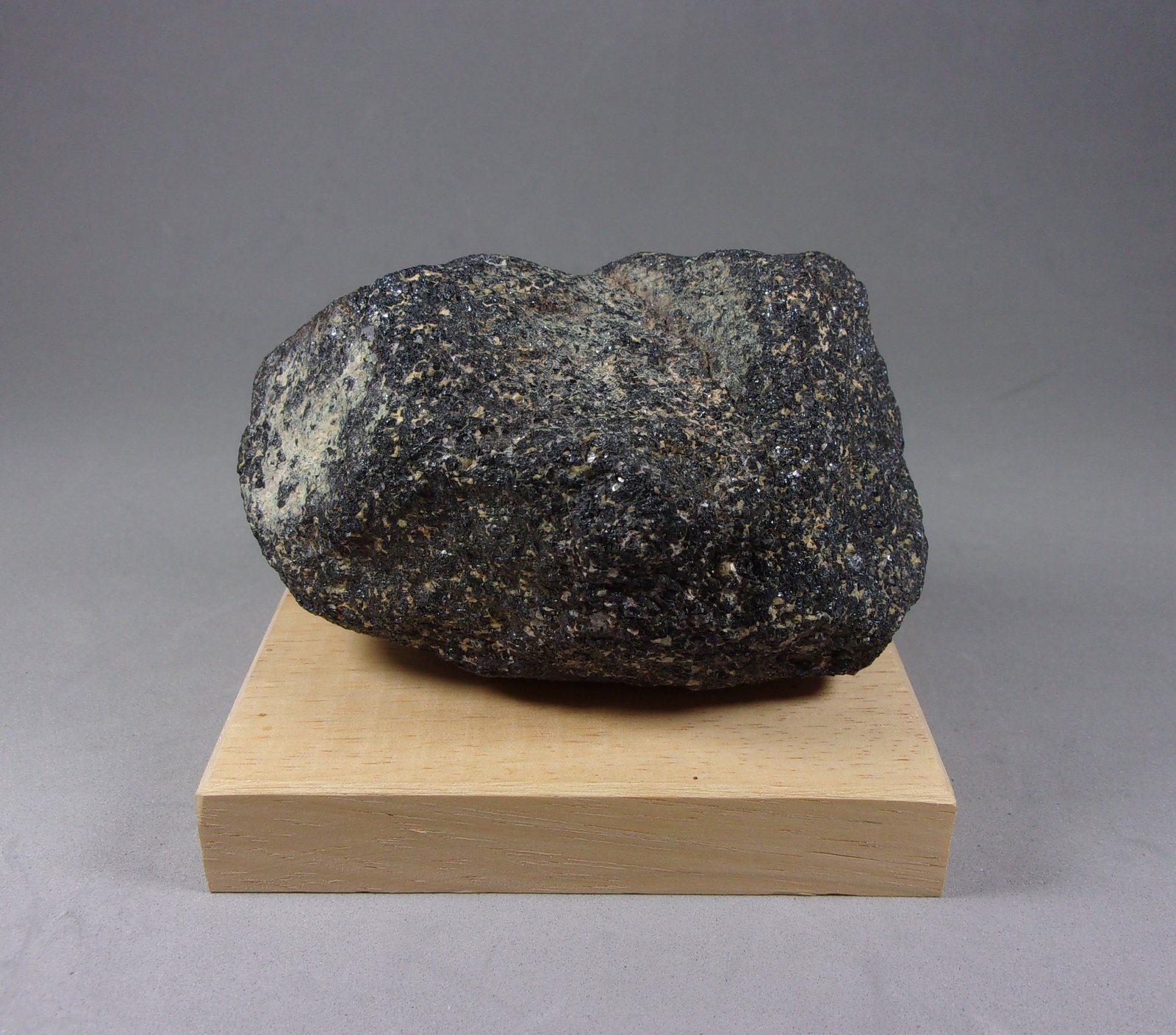 Cromita
8 x 6 cm.
(Autor: J. G. Alcolea)