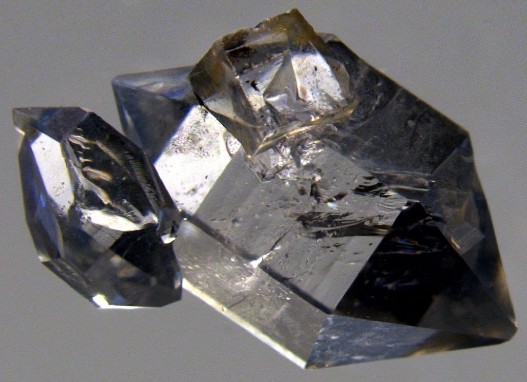 Cuarzo
7 x 4 x 4 mm
(Autor: Nacho Garcia Alonso)