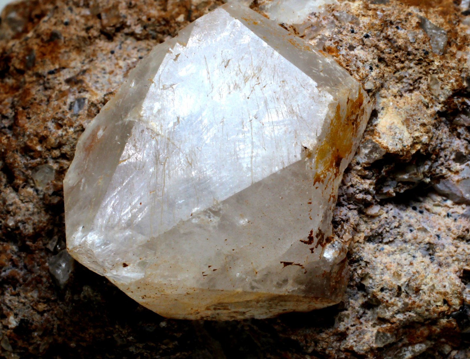 Cuarzo
Cristal de 23 x 18 mm
(Autor: José Luis Zamora)