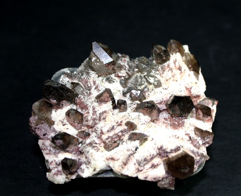 Cuarzo y Albita.
60x50 mm.
(Autor: Jesus Franquesa Baucells)