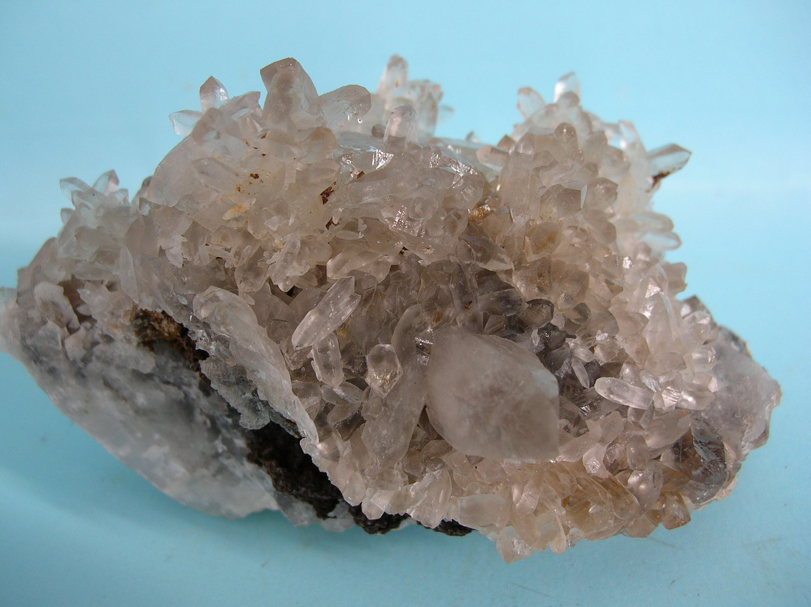 Cuarzo
9,5 x 5,5 cm
(Autor: Pedro Conesa)